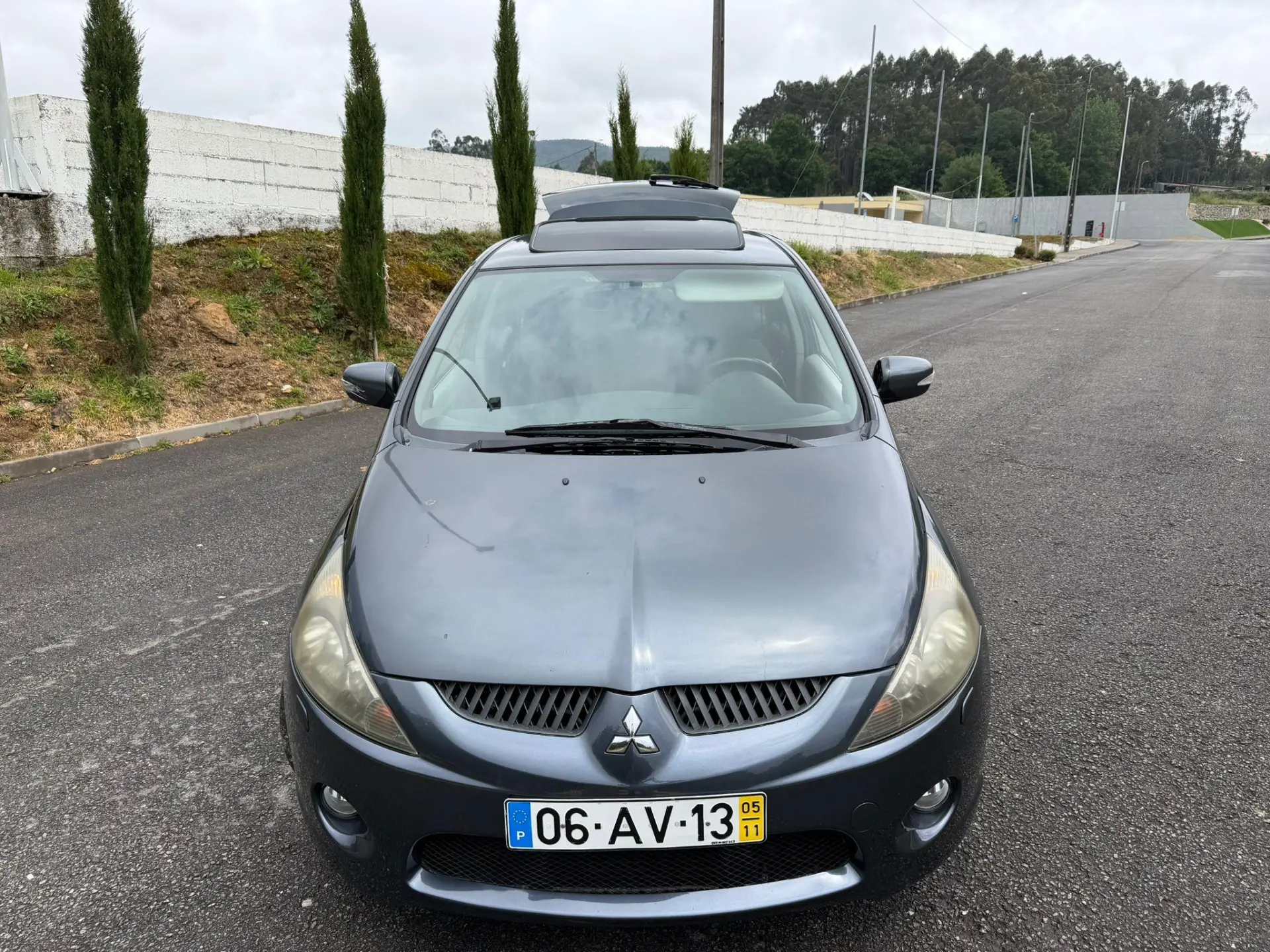 Mitsubishi Grandis 3