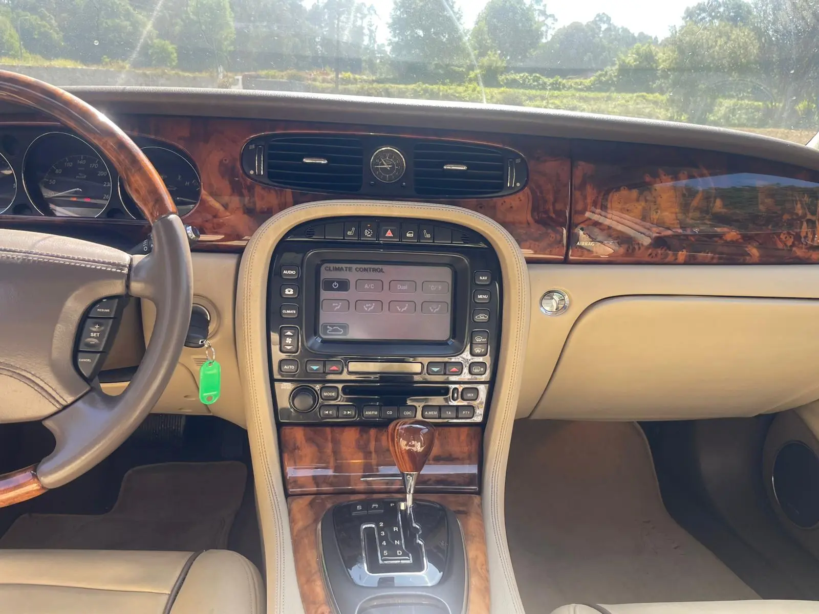 Jaguar XJ XJ6 2.7 D V6 Executive 2