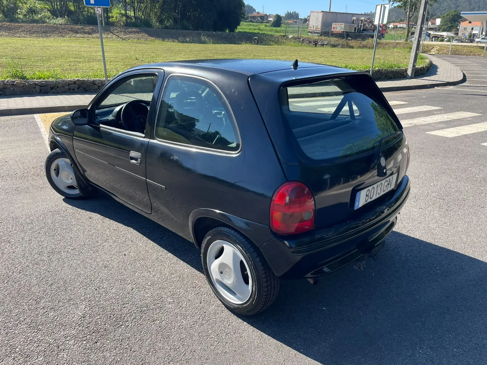Opel Corsa 11