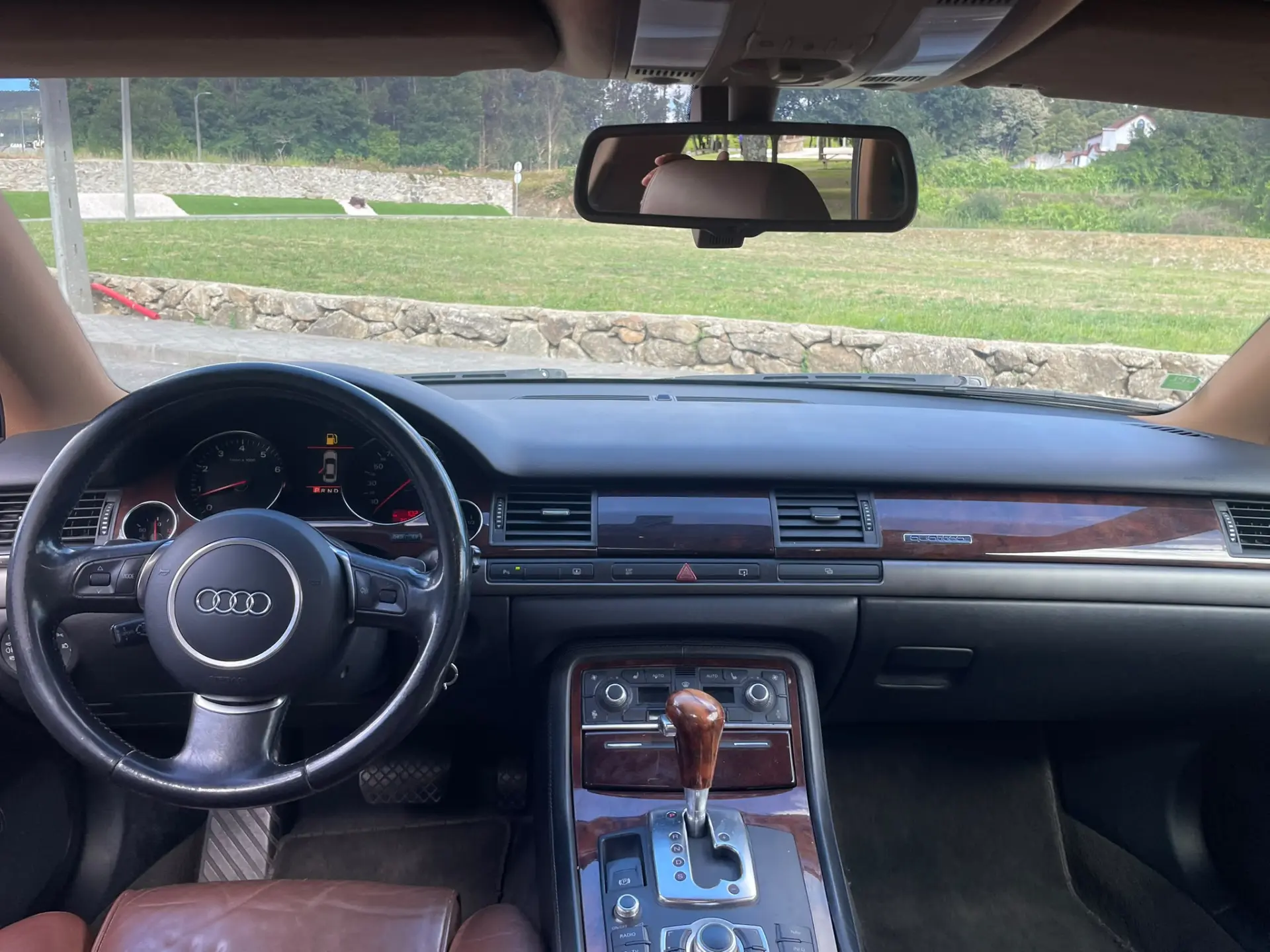 Audi A8 2