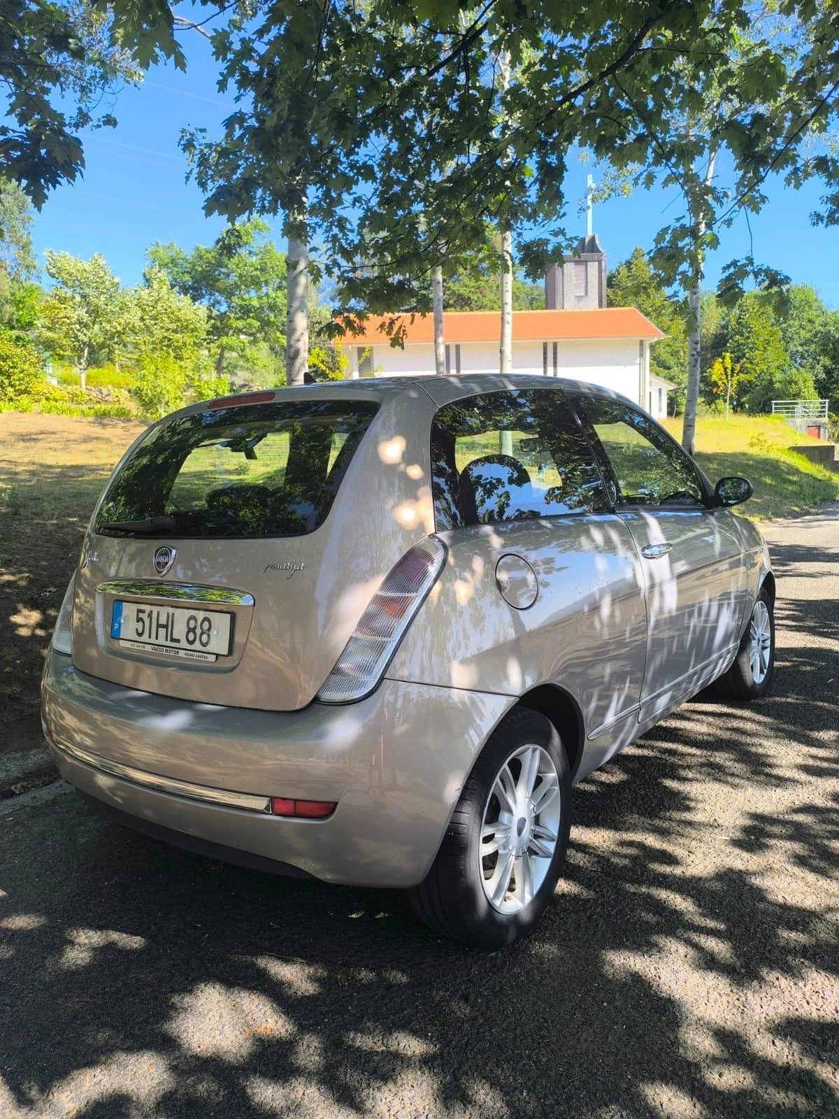 Lancia Ypsilon 6
