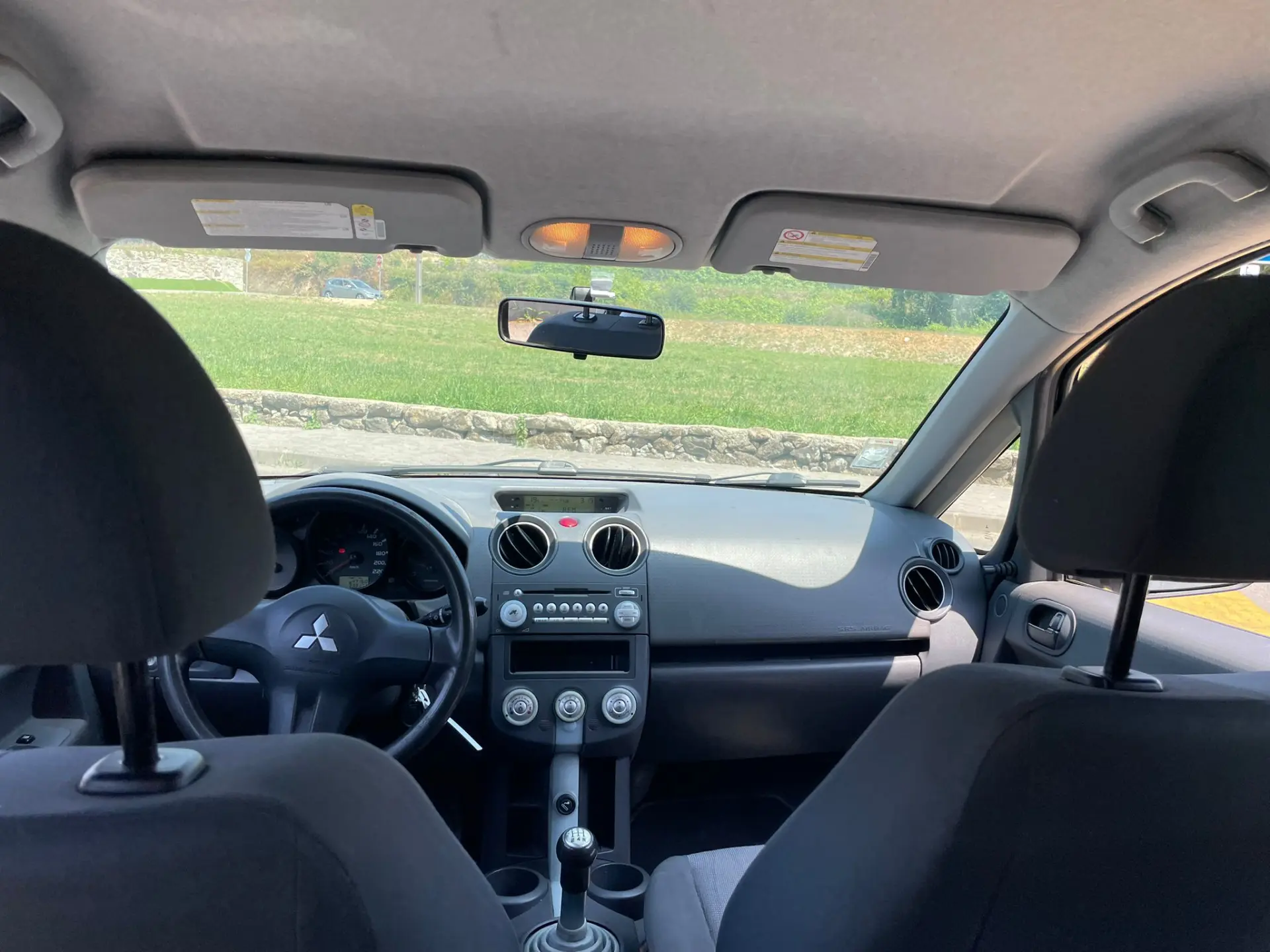 Mitsubishi Colt 19