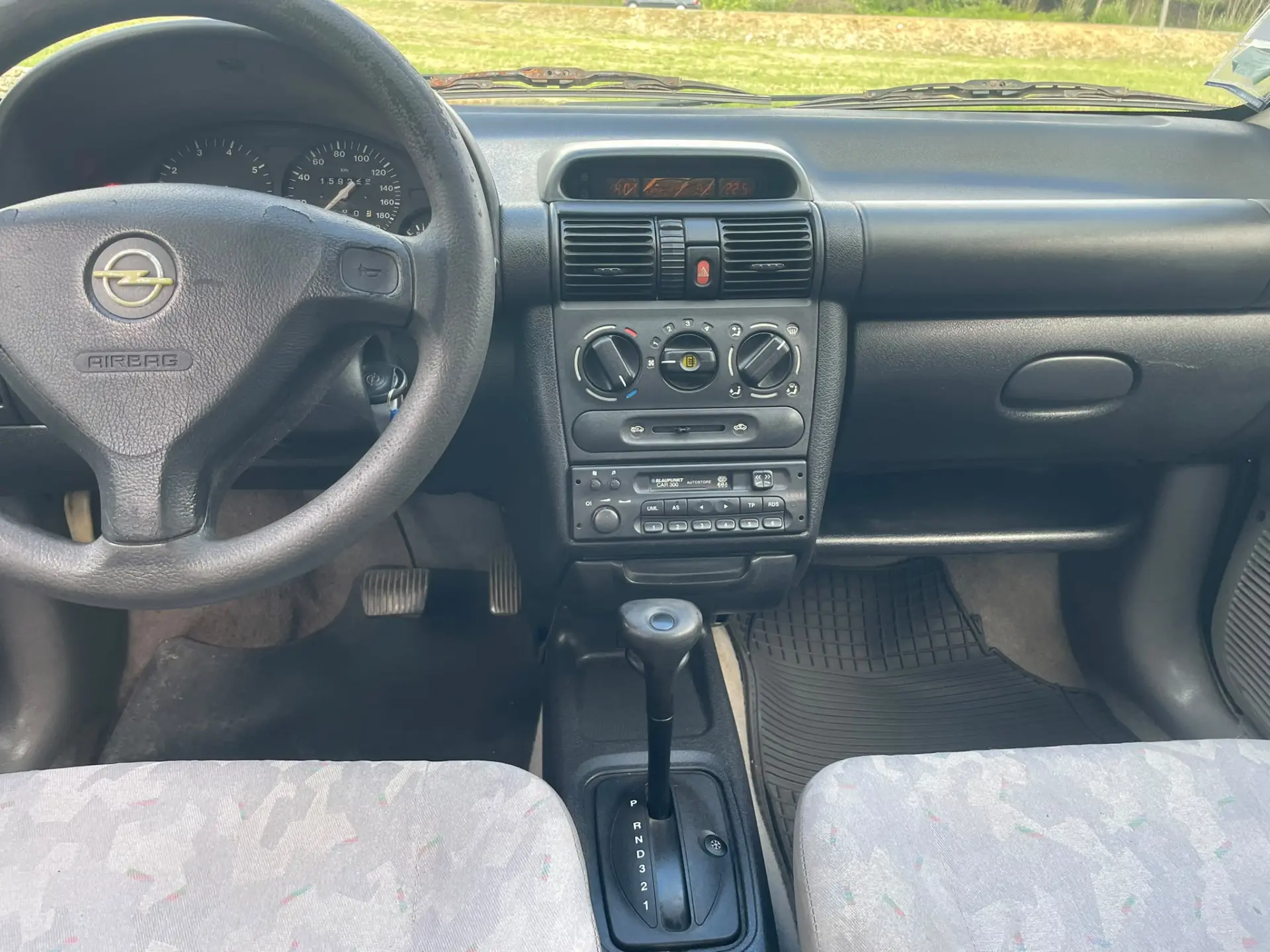 Opel Corsa 16