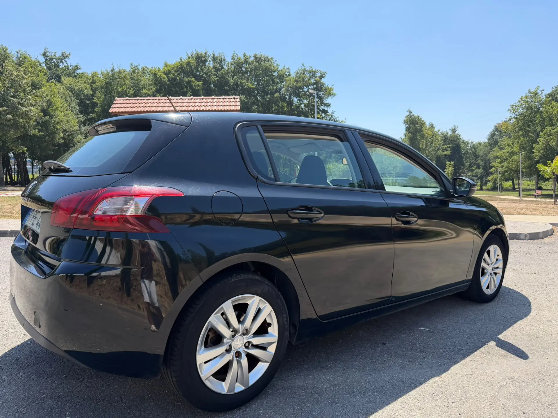 Peugeot 308 5