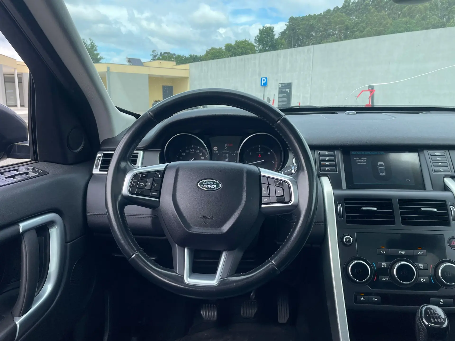 Land Rover Discovery Sport 10