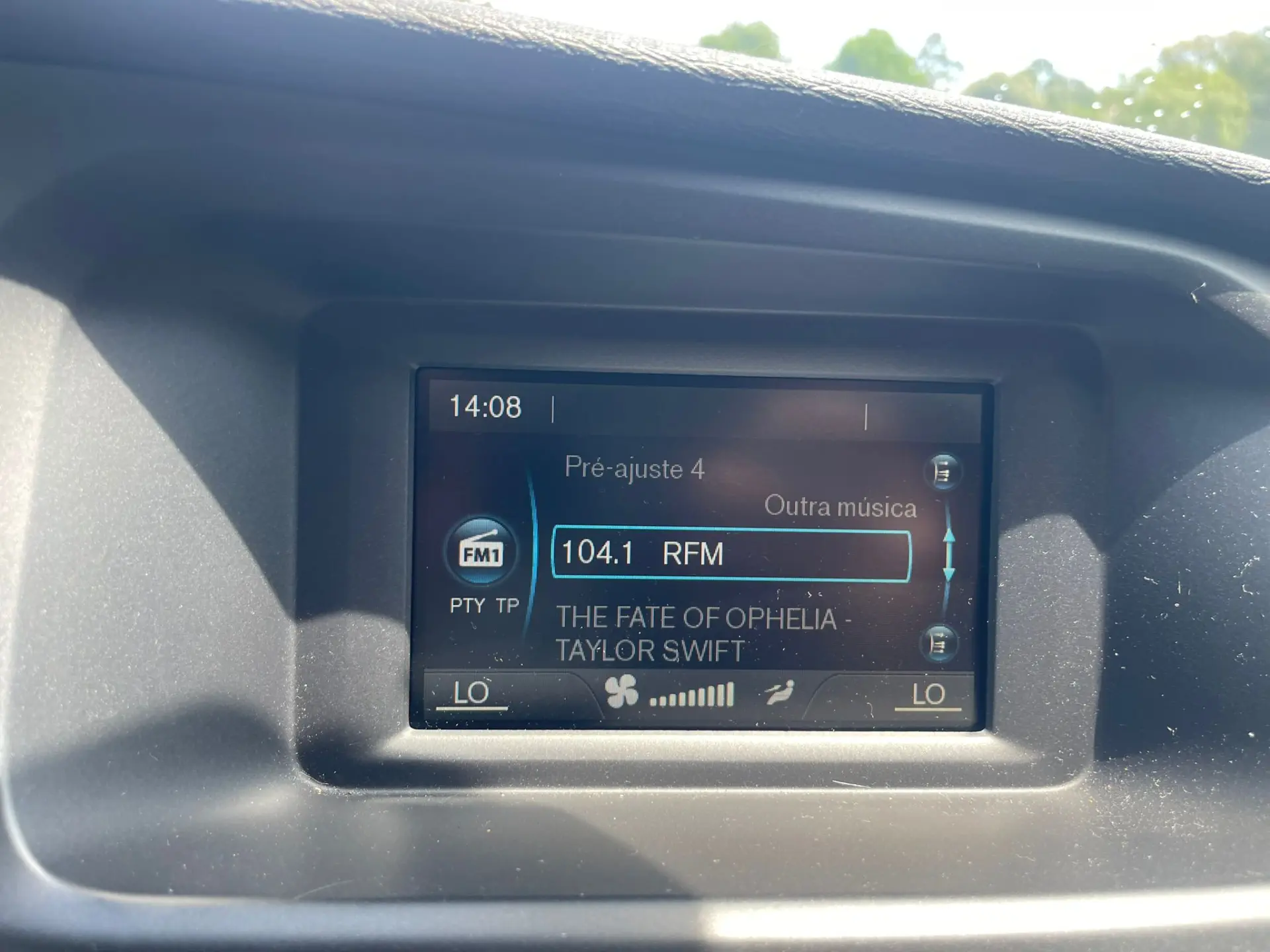 Volvo V40 6