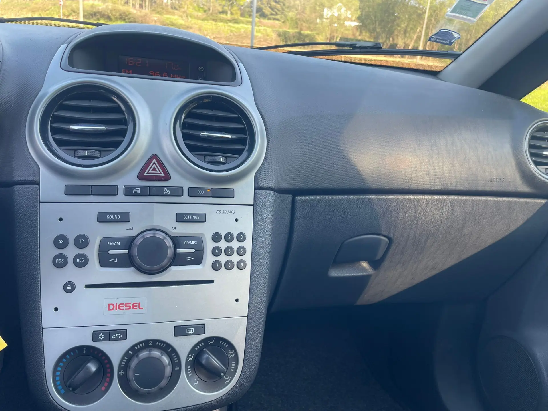 Opel Corsa 8