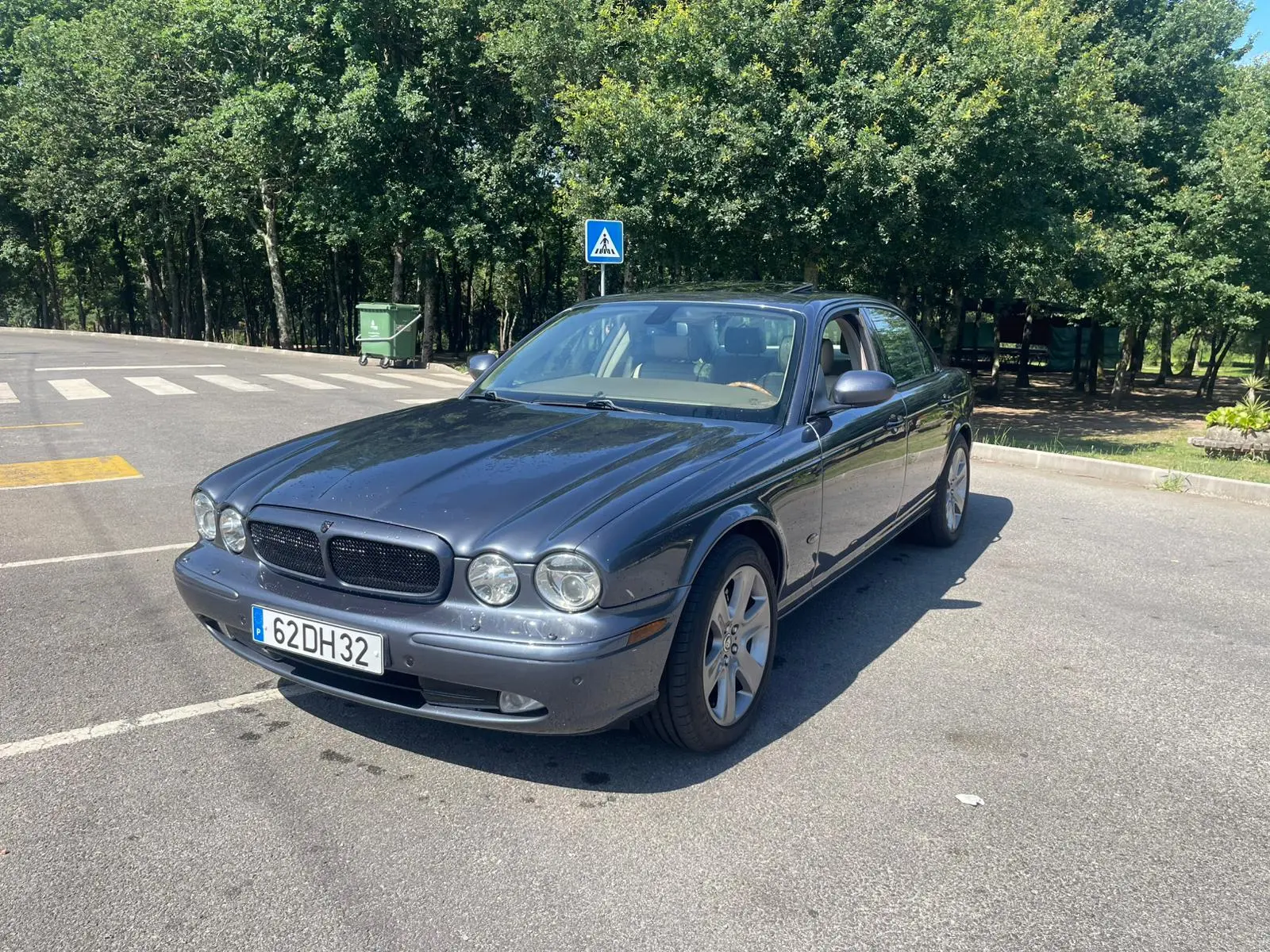 Jaguar XJ XJ6 2.7 D V6 Executive 9