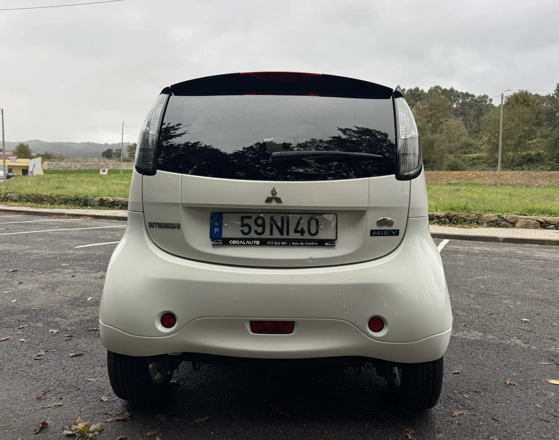 Mitsubishi i-MiEV 15