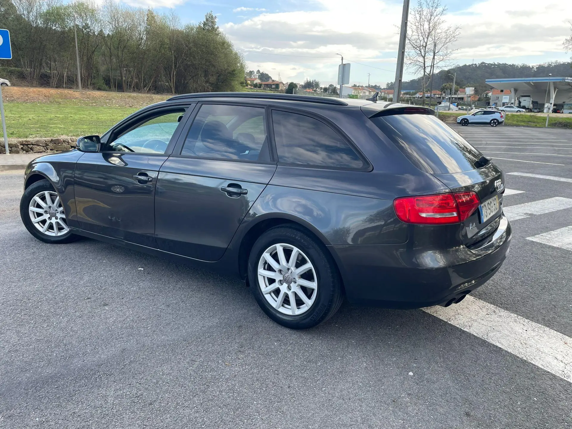 Audi A4 Avant 11
