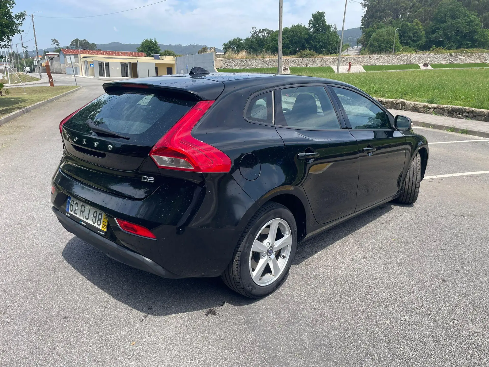 Volvo V40 14