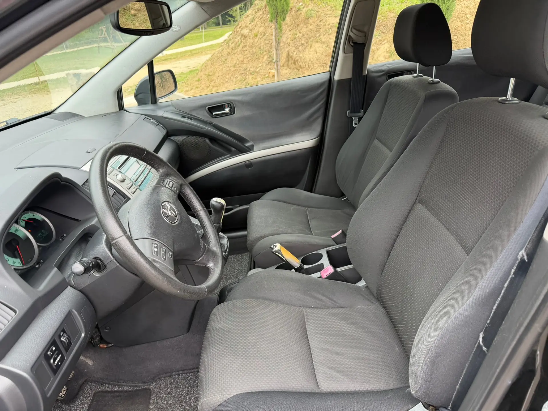 Toyota Corolla Verso 11