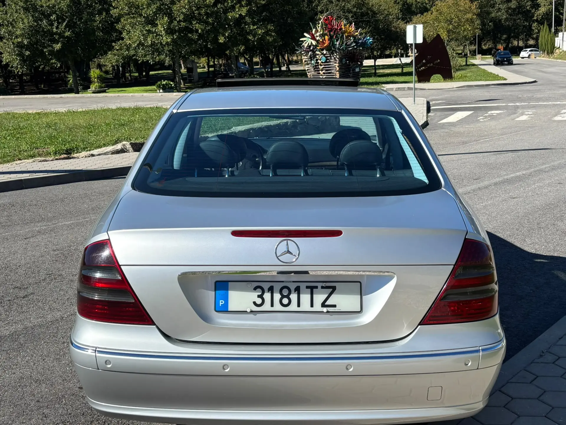 Mercedes-Benz E 220 CDi Avantgarde 5