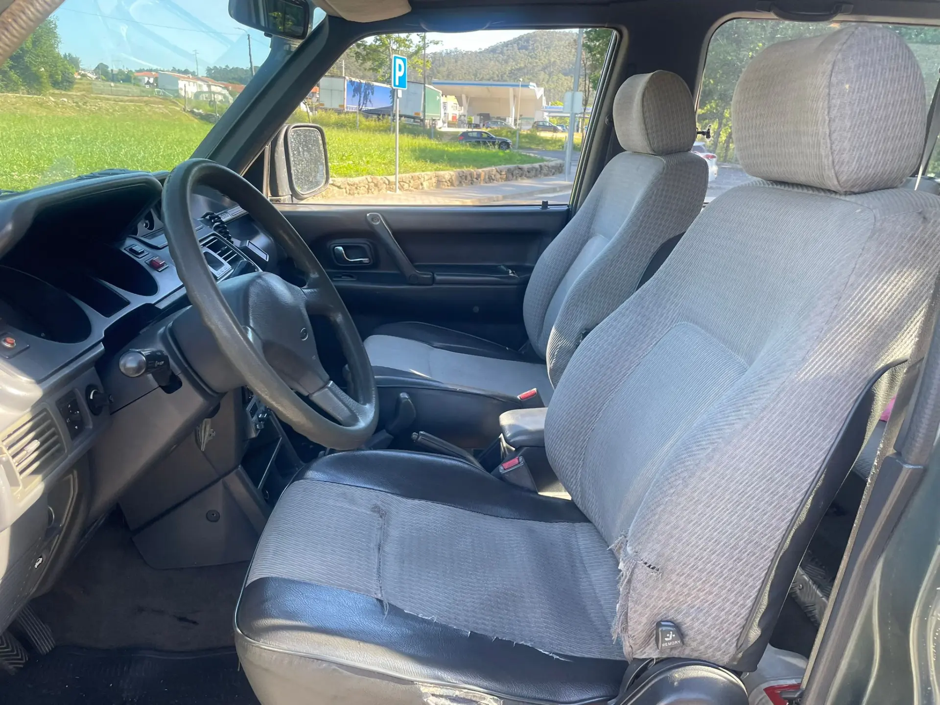Mitsubishi Pajero 2.5 TD GLX Longo 3