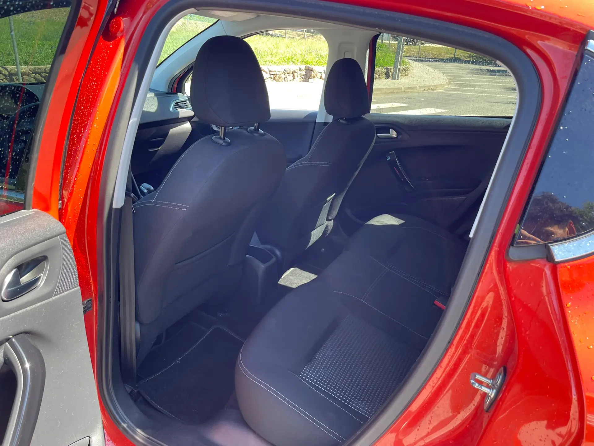 Peugeot 208 4