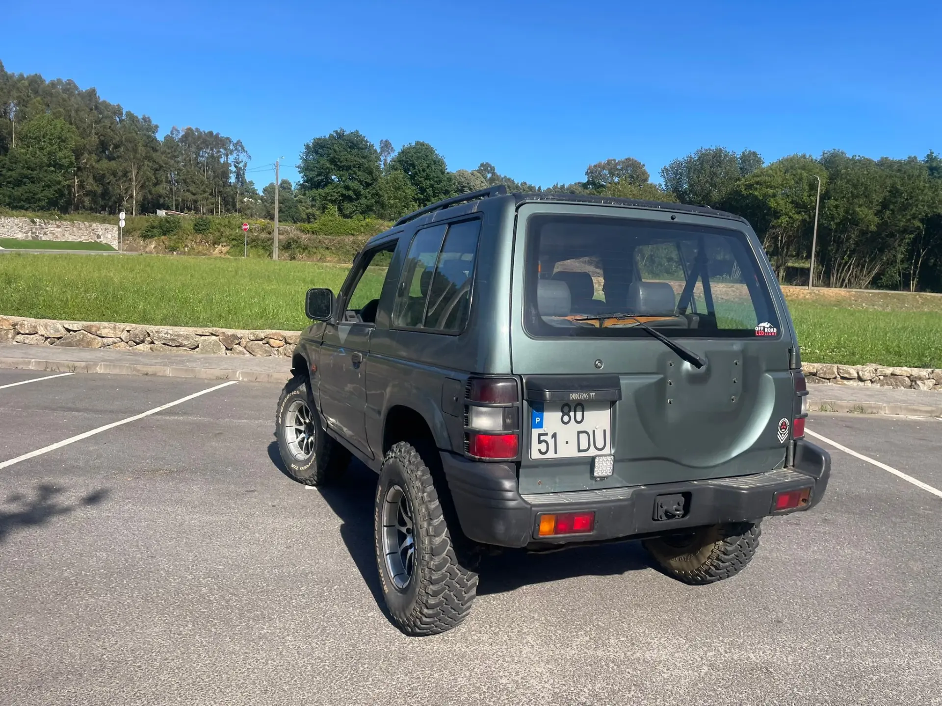 Mitsubishi Pajero 2.5 TD GLX Longo 13