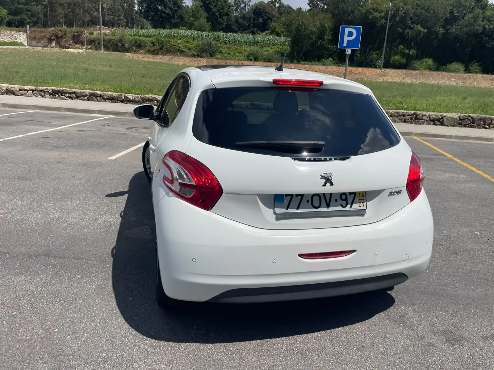 Peugeot 208 9