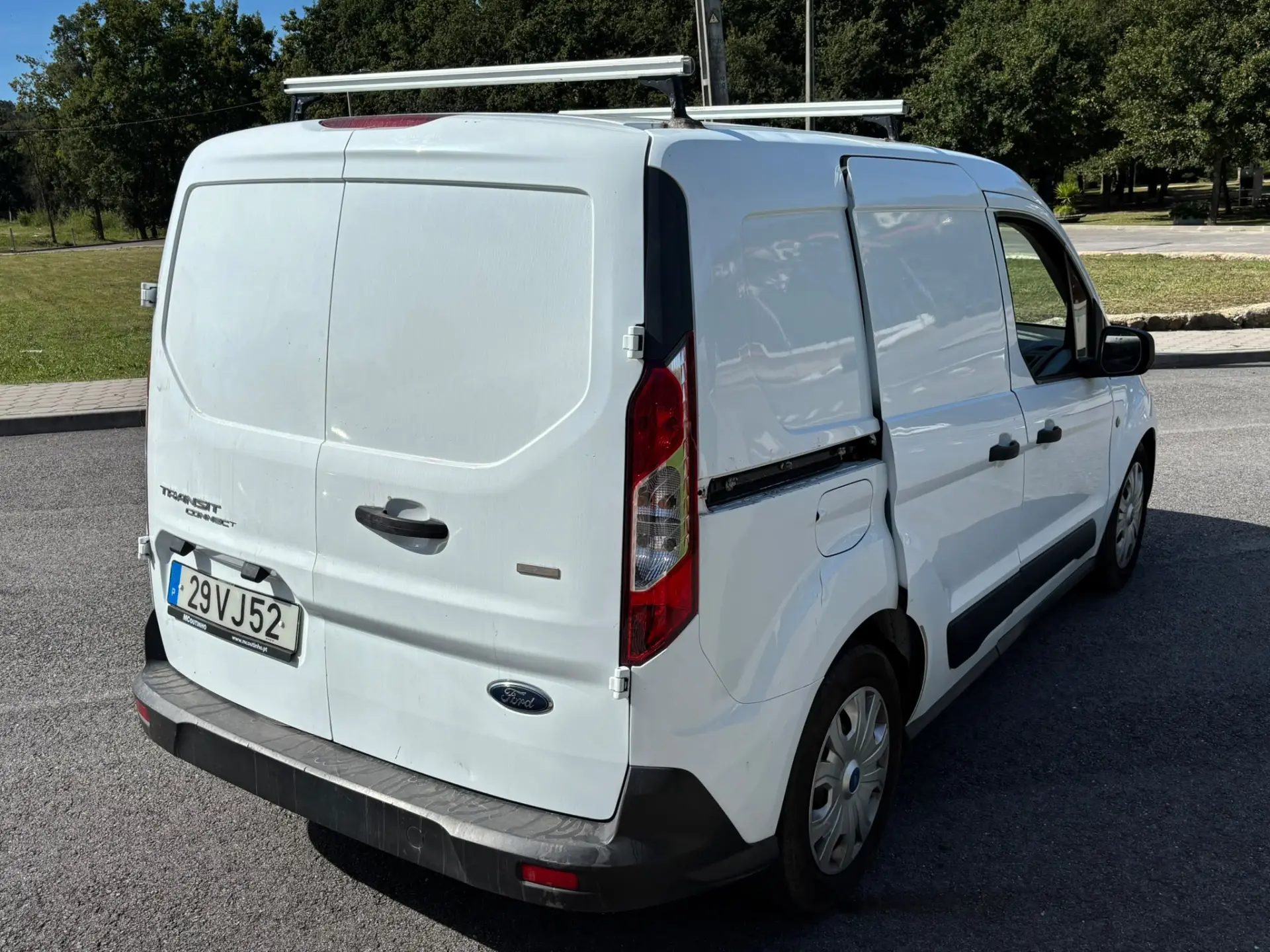 Ford Transit Connect 3