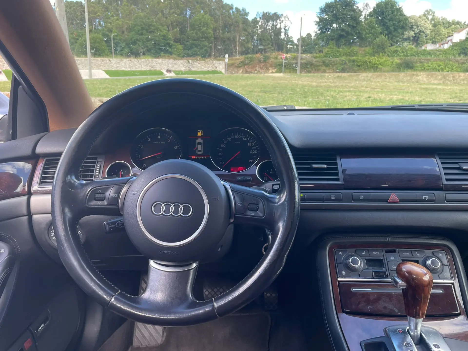 Audi A8 14