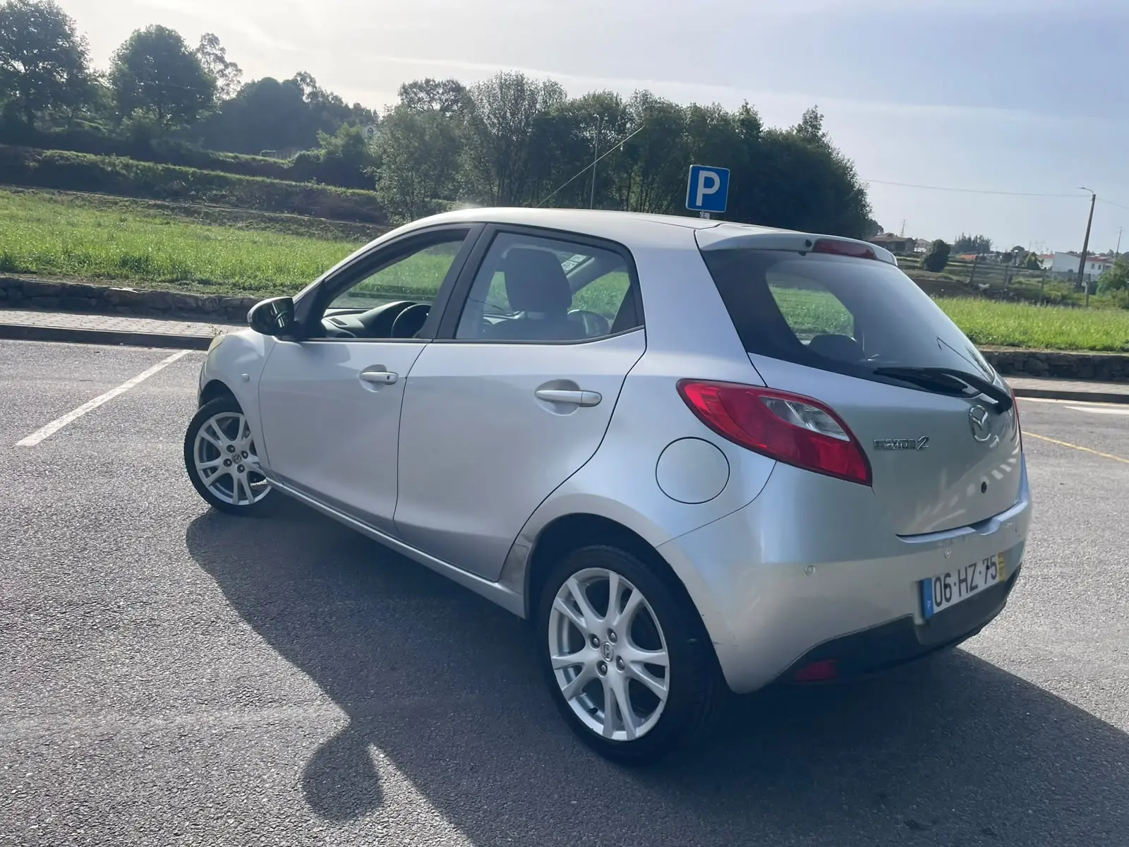 Mazda 2 11