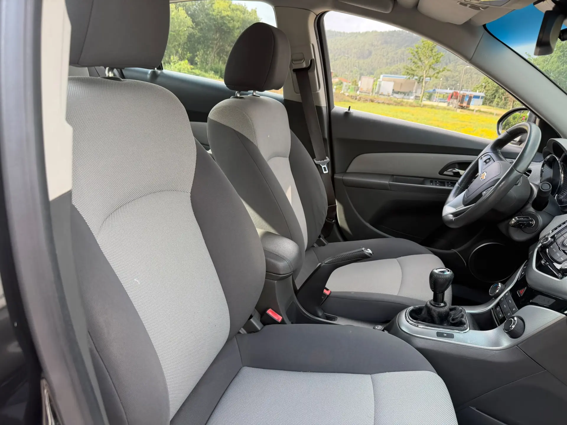 Chevrolet Cruze 8