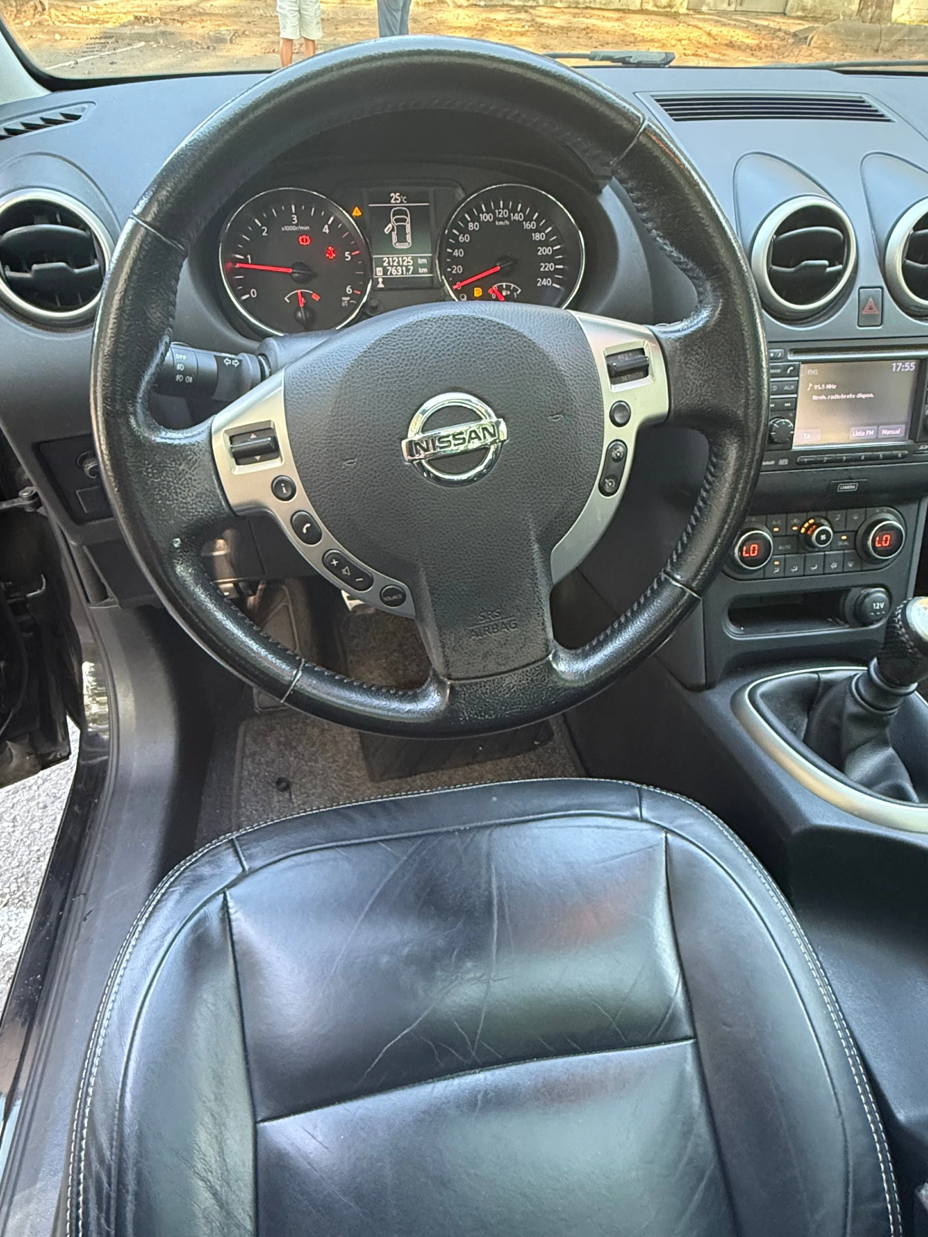 Nissan Qashqai 10