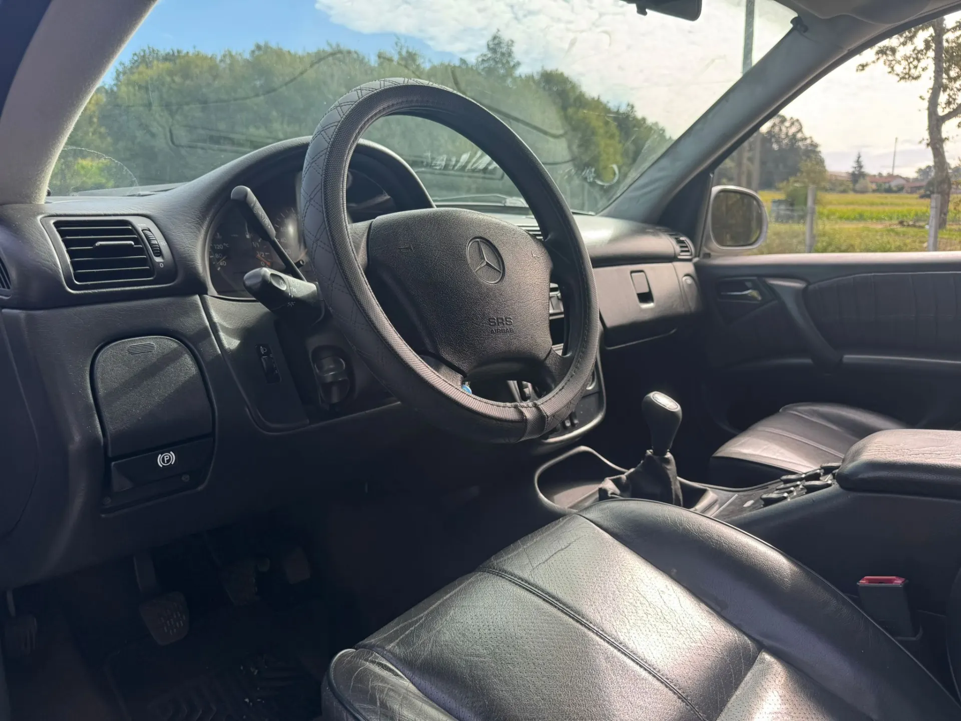 Mercedes-Benz ML 270 6