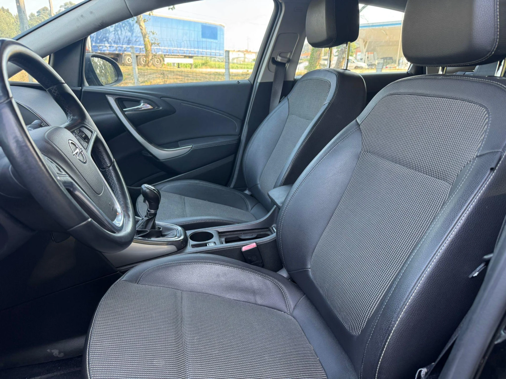 Opel Astra 2