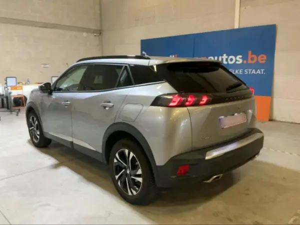 Peugeot 2008 PureTech 130 EAT8 Allure 10