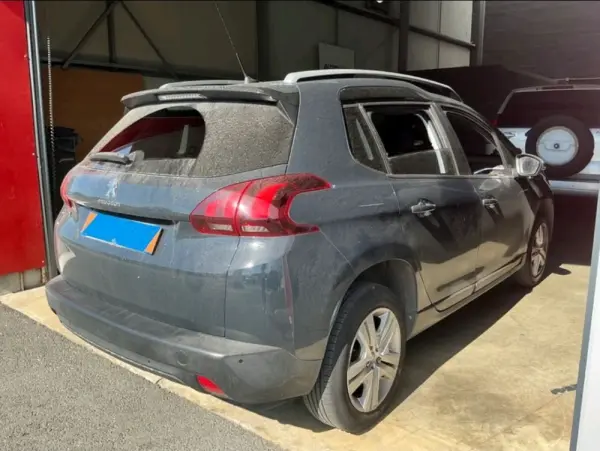 Peugeot 2008 1.2 VTi Active 4