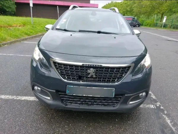 Peugeot 2008 1.2 PureTech Style 2