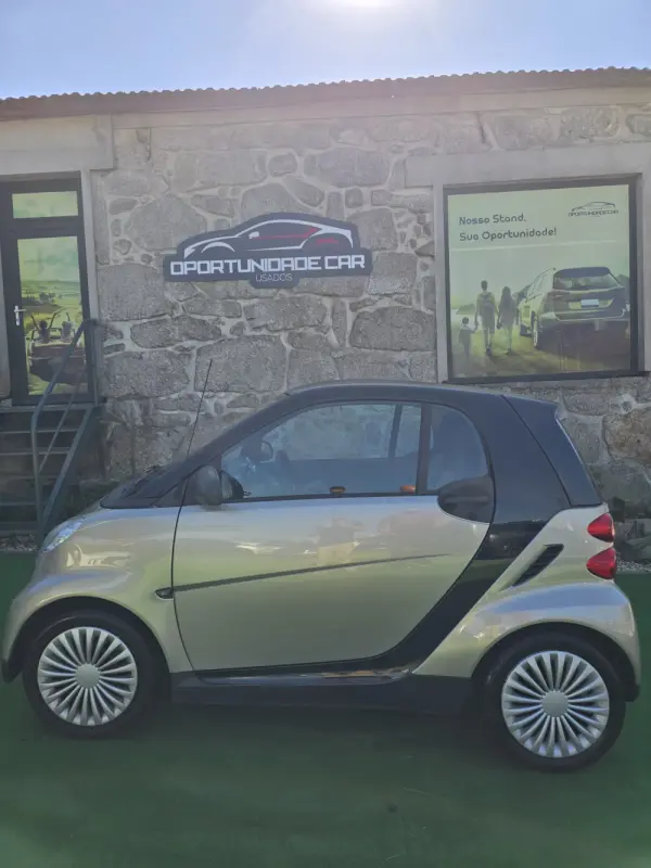 Smart ForTwo Coupé 0.8 cdi Pure 45 2