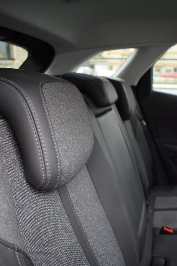 Peugeot 3008 1.6 BlueHDi Allure EAT6 16