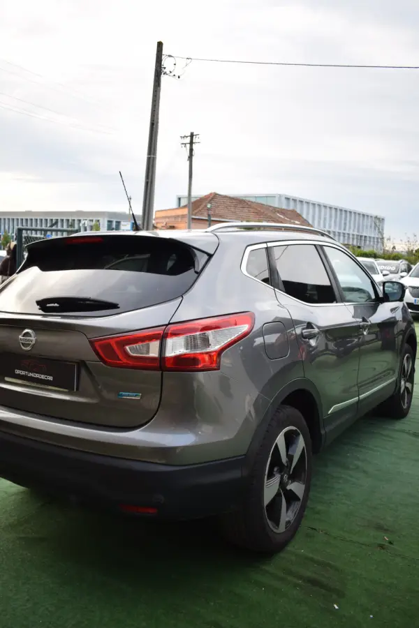 Nissan Qashqai 1.5 dCi 360 11