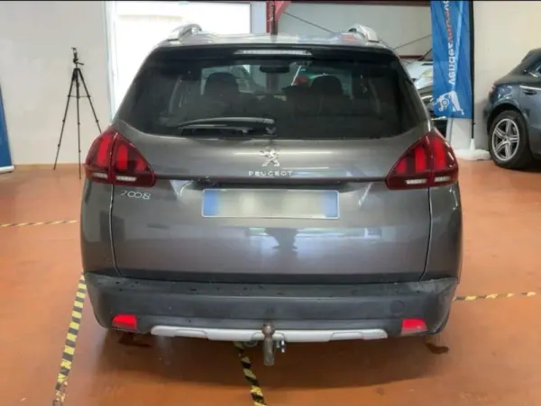 Peugeot 2008 1.2 PureTech Crossway EAT6 7