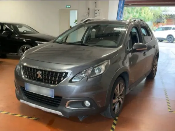 Peugeot 2008 1.2 PureTech Crossway EAT6 1