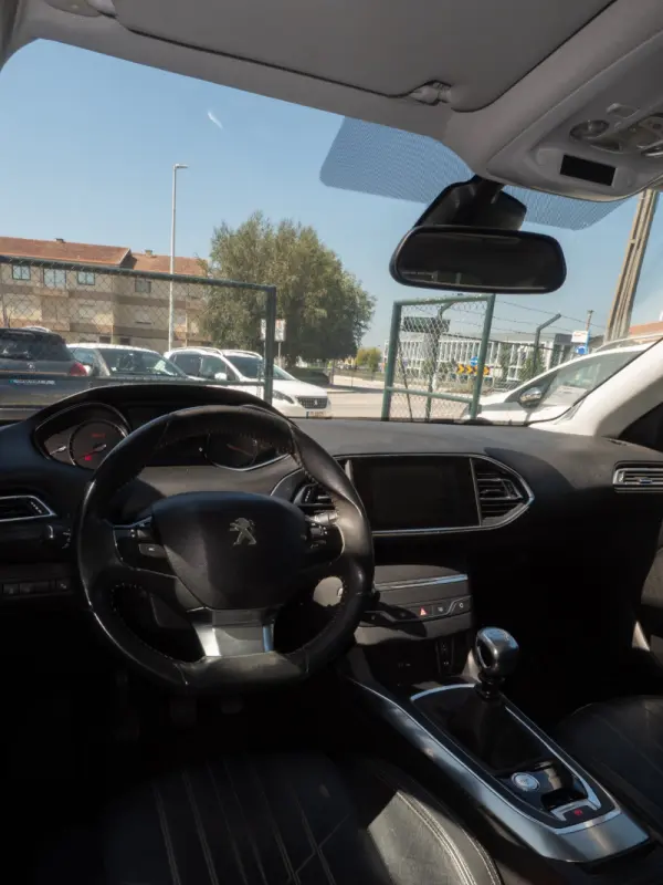 Peugeot 308 1.6 e-HDi Allure 10