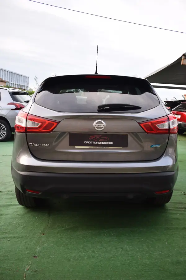 Nissan Qashqai 1.5 dCi 360 9