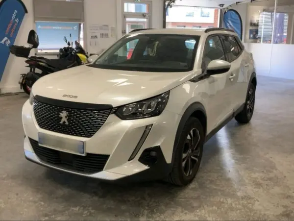 Peugeot 2008 1.2 PureTech Allure 1
