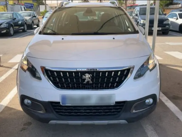 Peugeot 2008 1.2 PureTech Allure EAT6 1