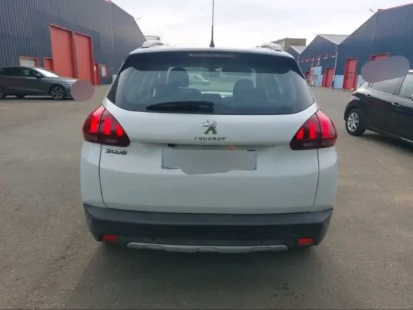 Peugeot 2008 1.2 PureTech Allure 2