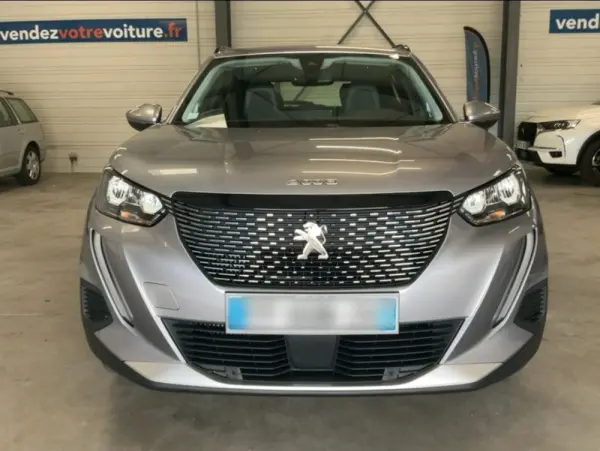 Peugeot 2008 1.2 PureTech Allure Pack 7