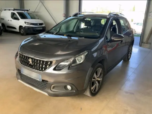 Peugeot 2008 1.2 PureTech Allure EAT6 1