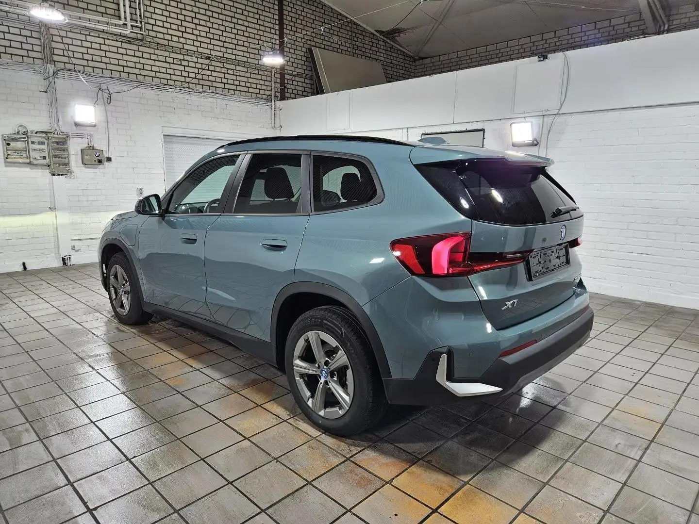 BMW X1 25 e xDrive 2