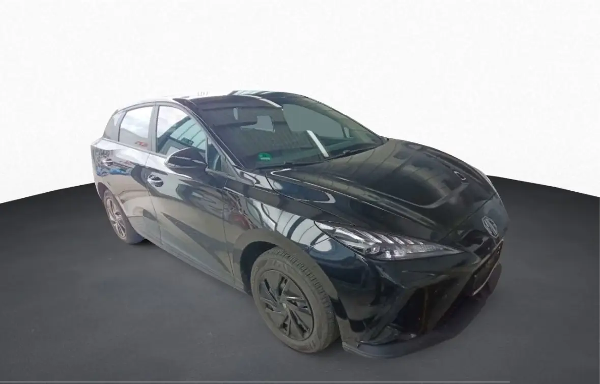 MG MG4 51 kWh Standard 8