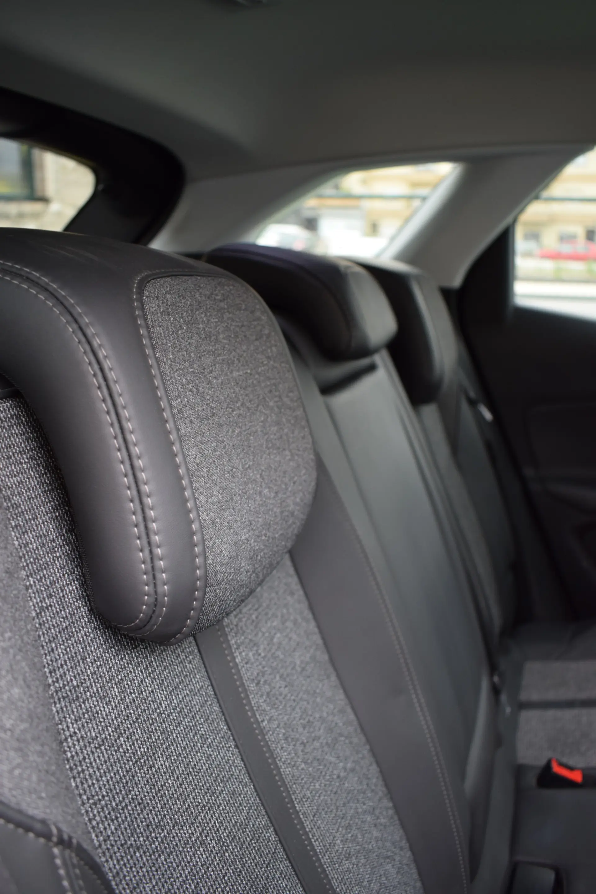 Peugeot 3008 1.6 BlueHDi Allure EAT6 16