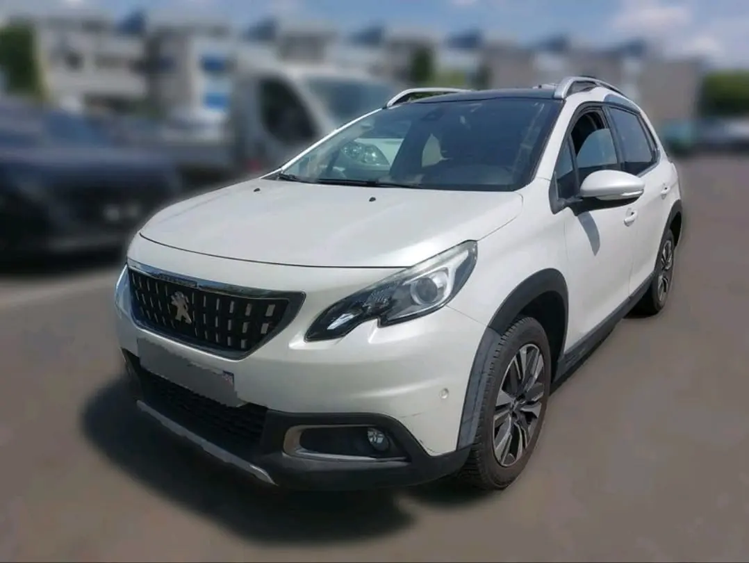 Peugeot 2008 1.2 PureTech Allure 1