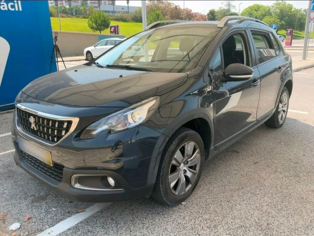 Peugeot 2008 Outro 1