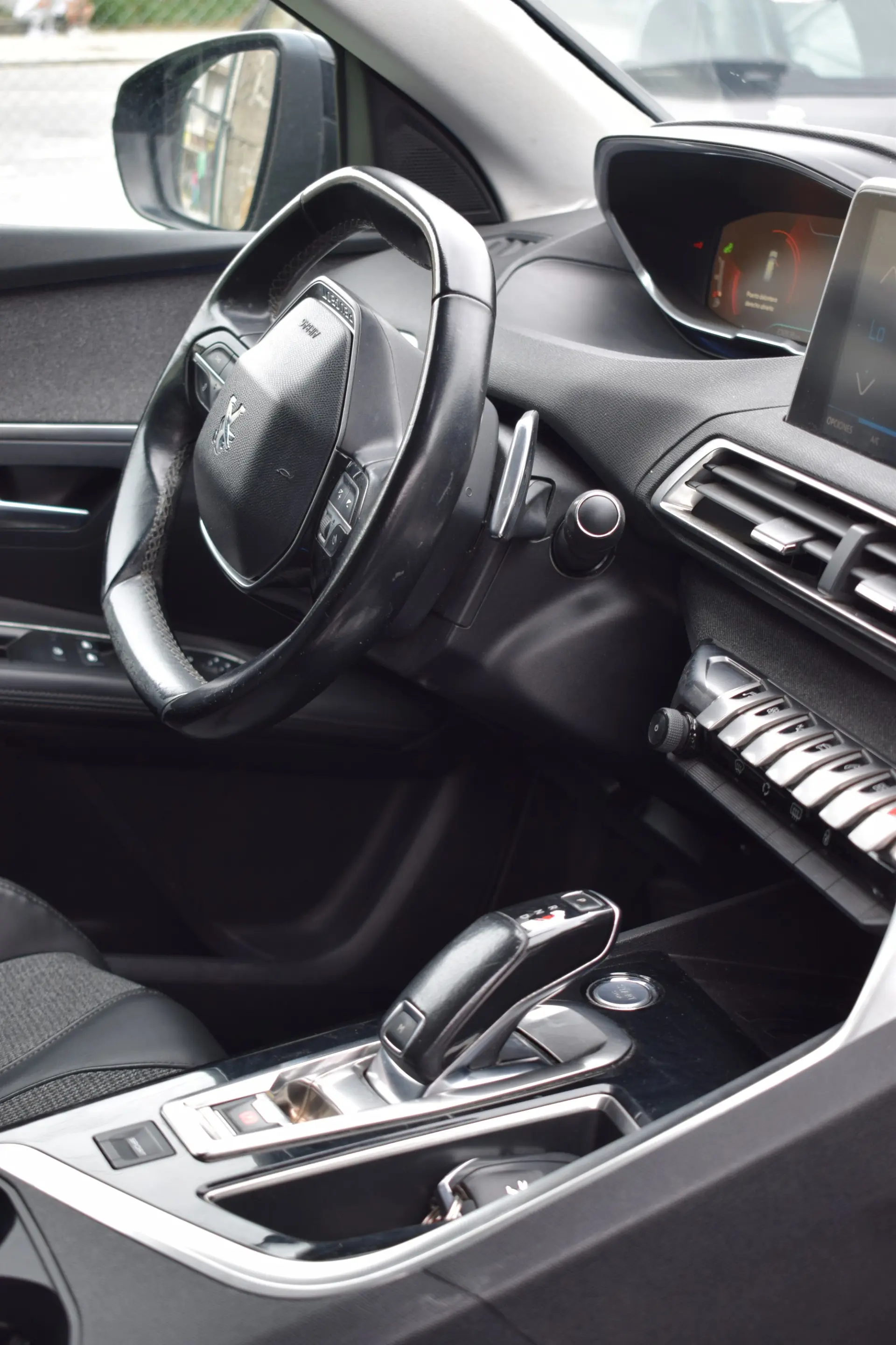 Peugeot 3008 1.6 BlueHDi Allure EAT6 9