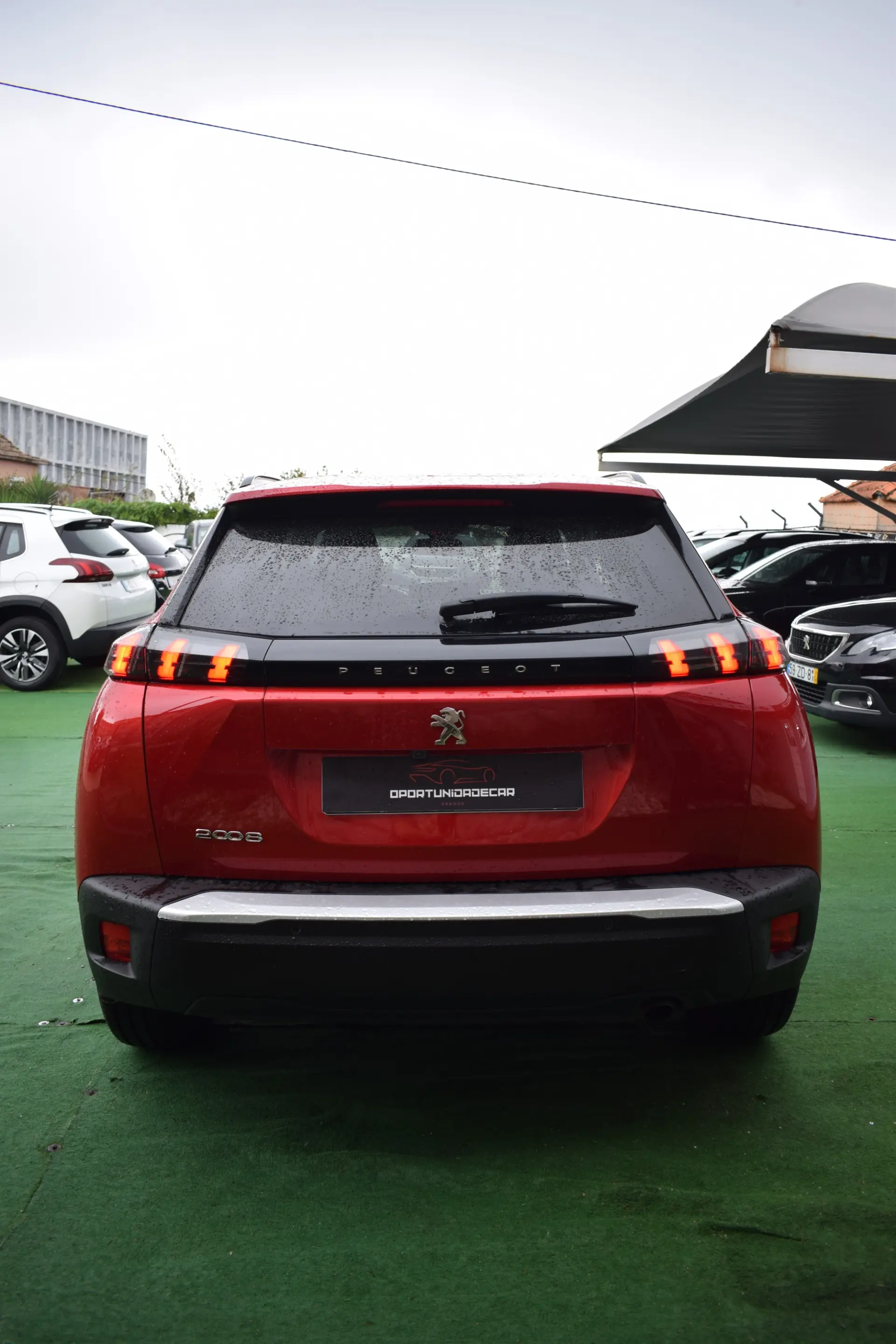 Peugeot 2008 PureTech 100 Allure 15